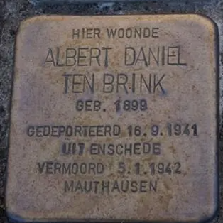 Struikelsteen voor Albert Daniël ten Brink
