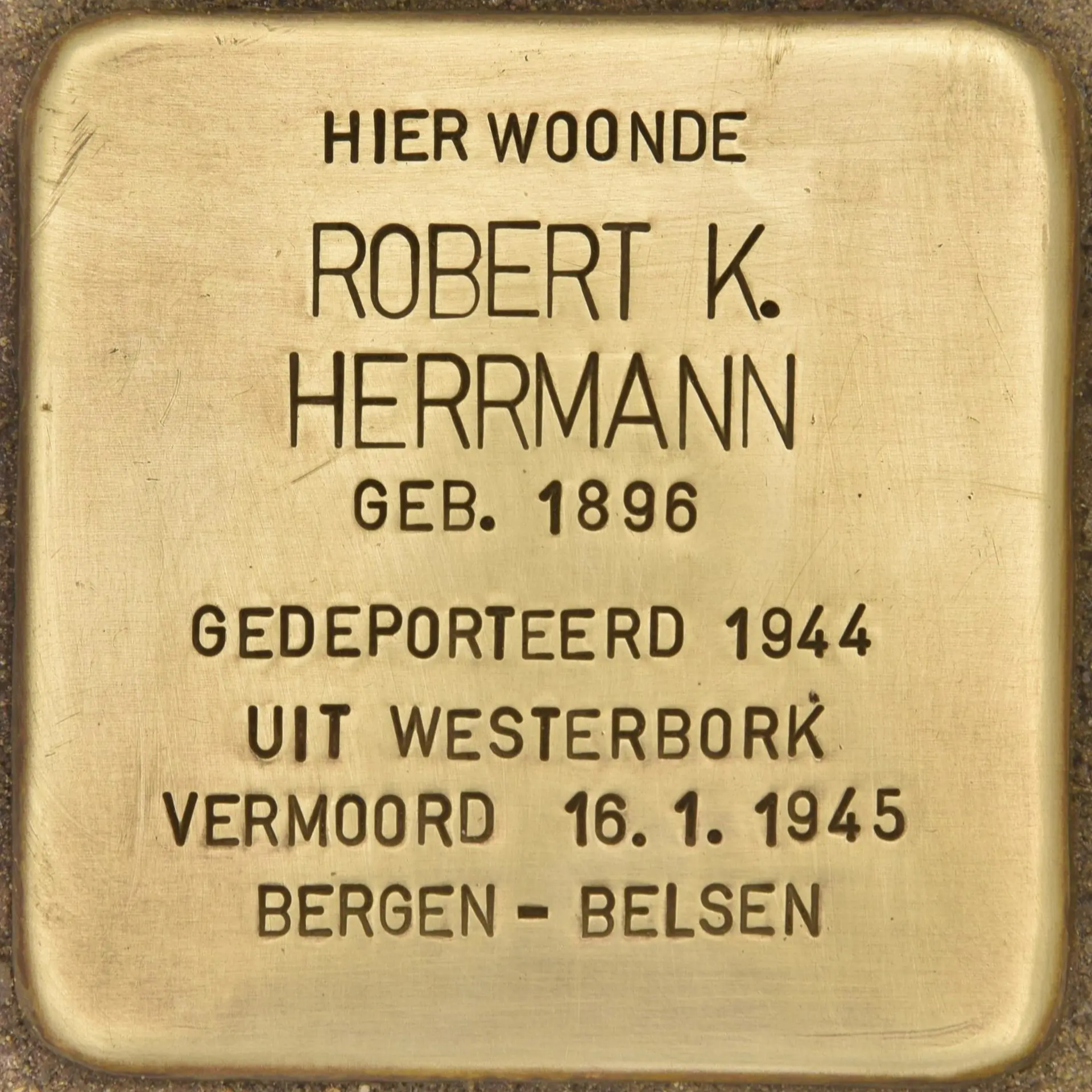 Struikelsteen voor Robert Karl Herrmann