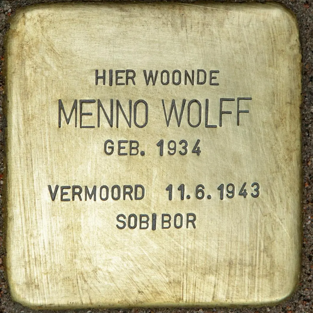 Struikelsteen voor Menno Wolff