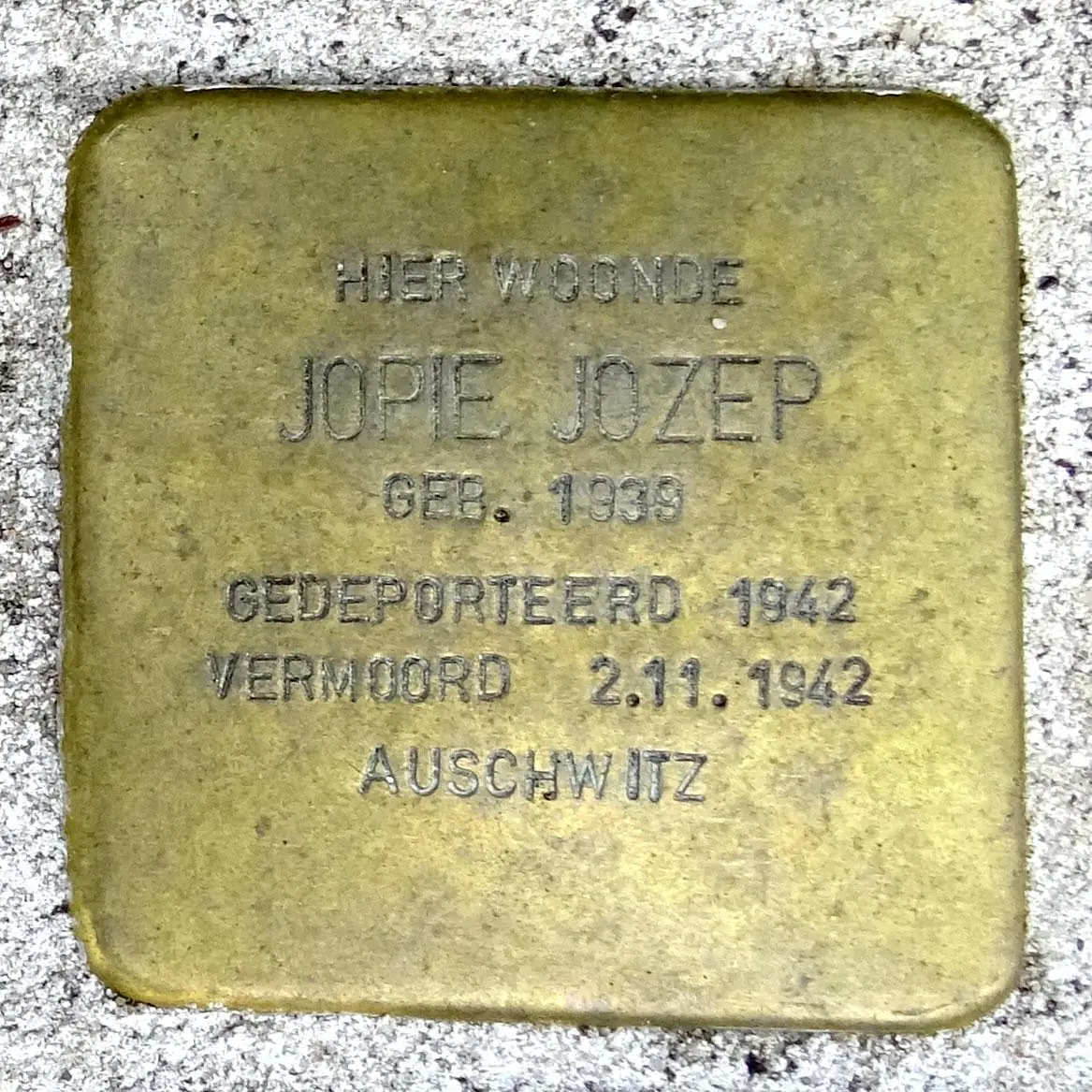 Struikelsteen voor Jopie Jozep