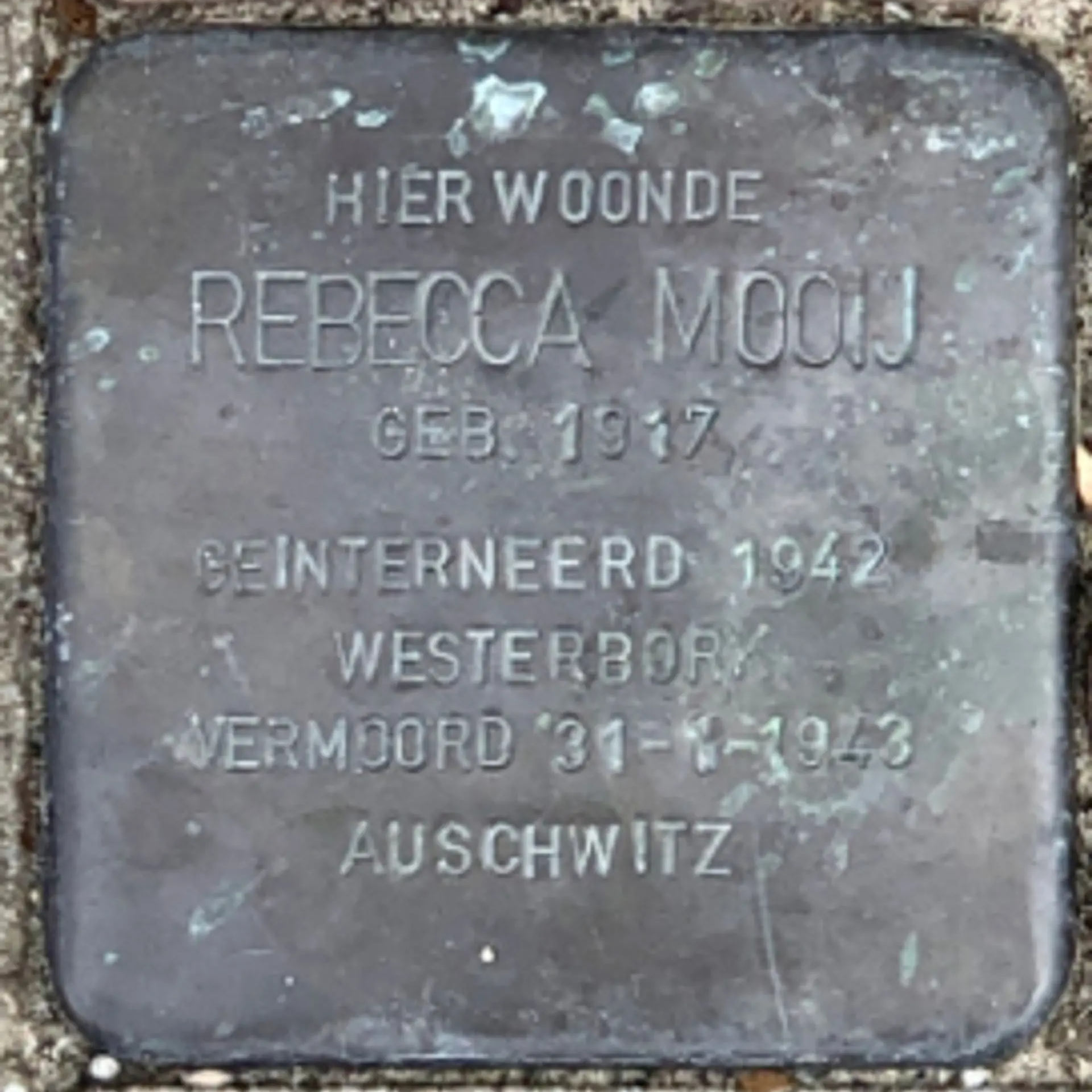 Struikelsteen voor Rebecca Mooij