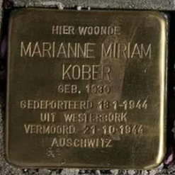 Struikelsteen voor Marianne Miriam Kober