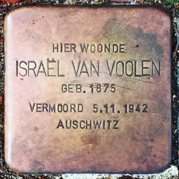 Struikelsteen voor Israël van Voolen