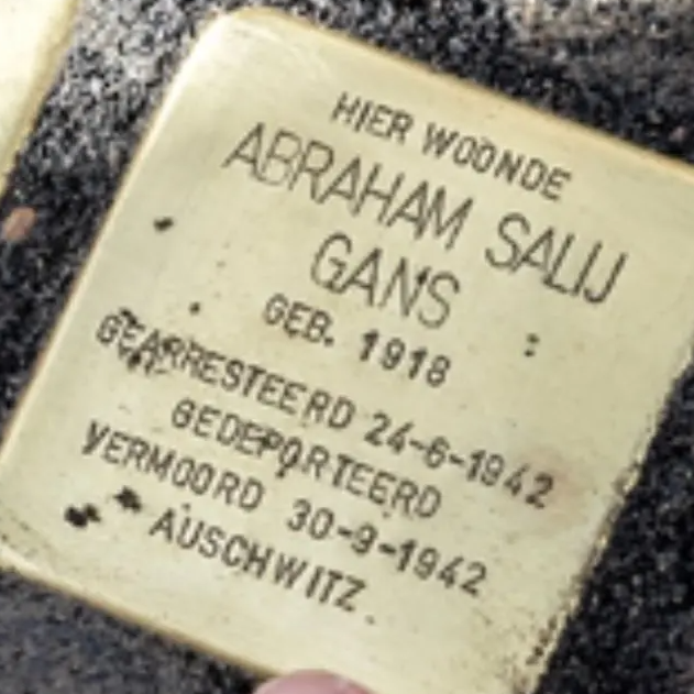 Struikelsteen voor Abraham Salij Gans