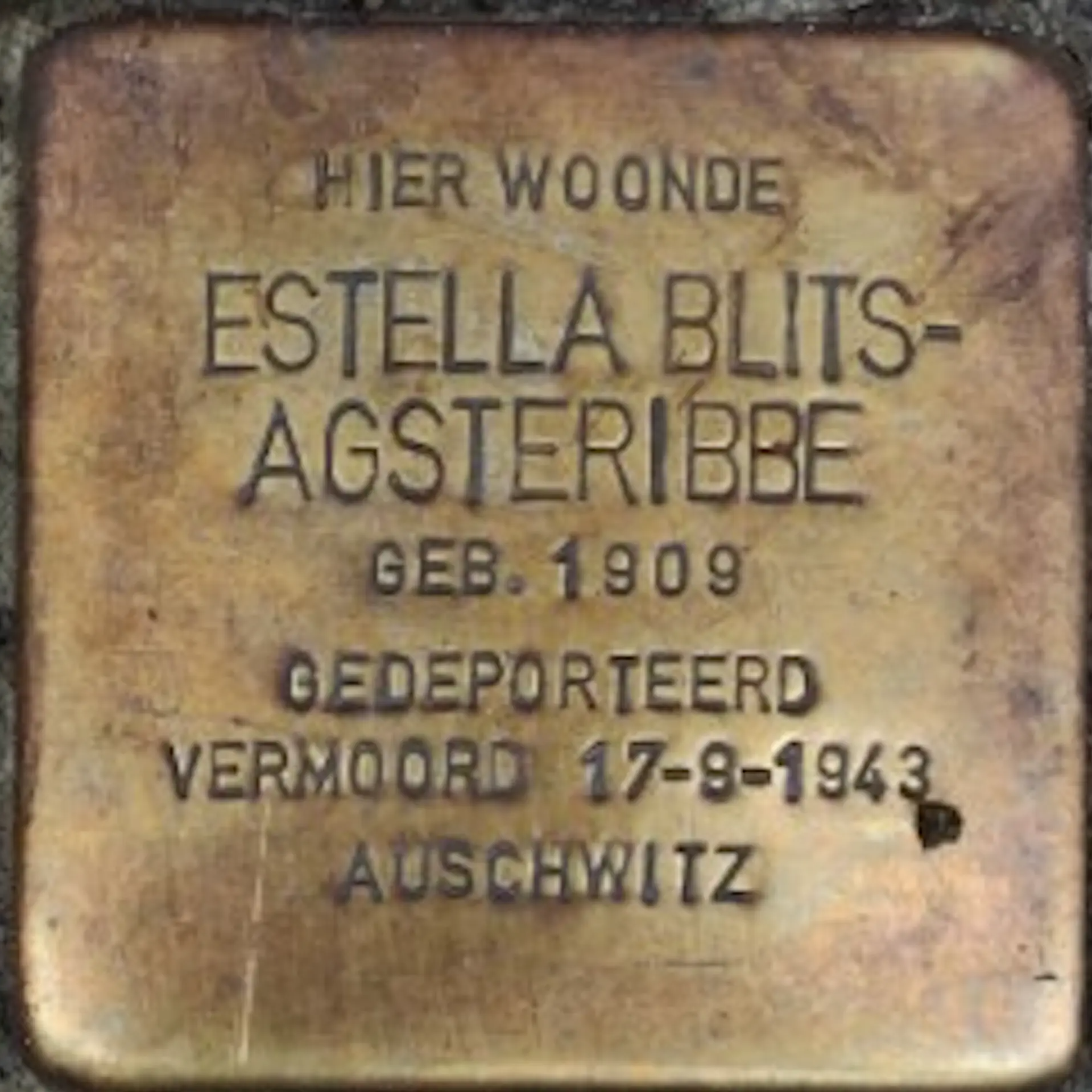 Struikelsteen voor Estella Blits-Agsteribbe