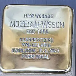 Struikelsteen voor Mozes Levisson