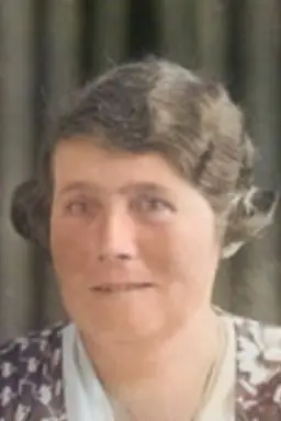 Portret van Roosje Monasch-Pino