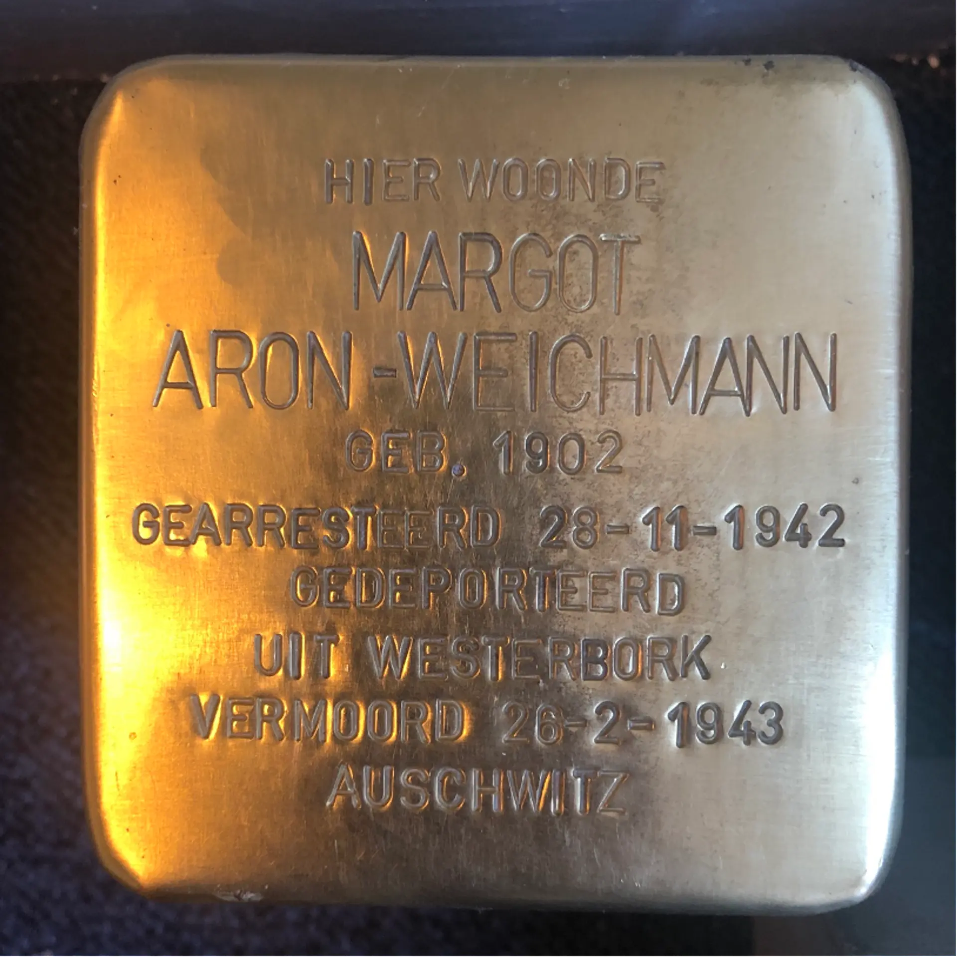 Struikelsteen voor Margot Aron-Weichmann