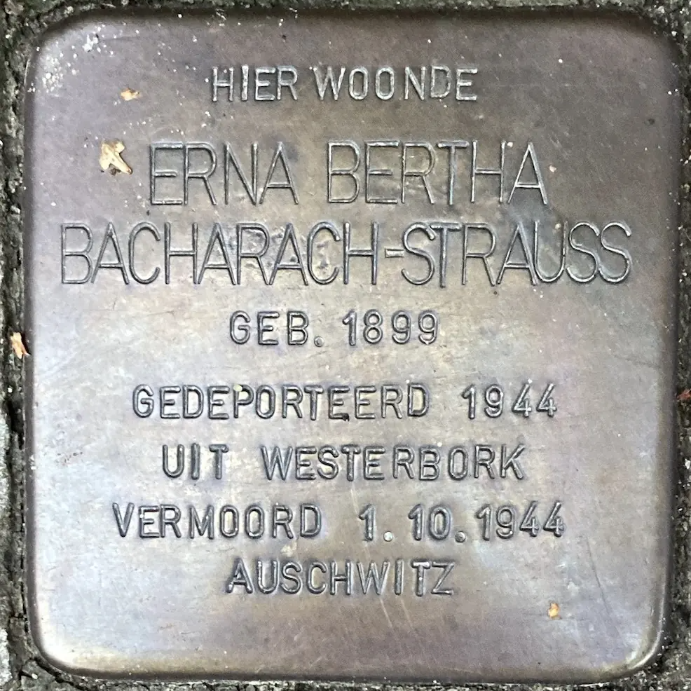 Struikelsteen voor Erna Bertha Bacherach-Strauss
