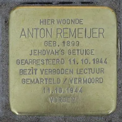 Struikelsteen voor Antonie Remeijer
