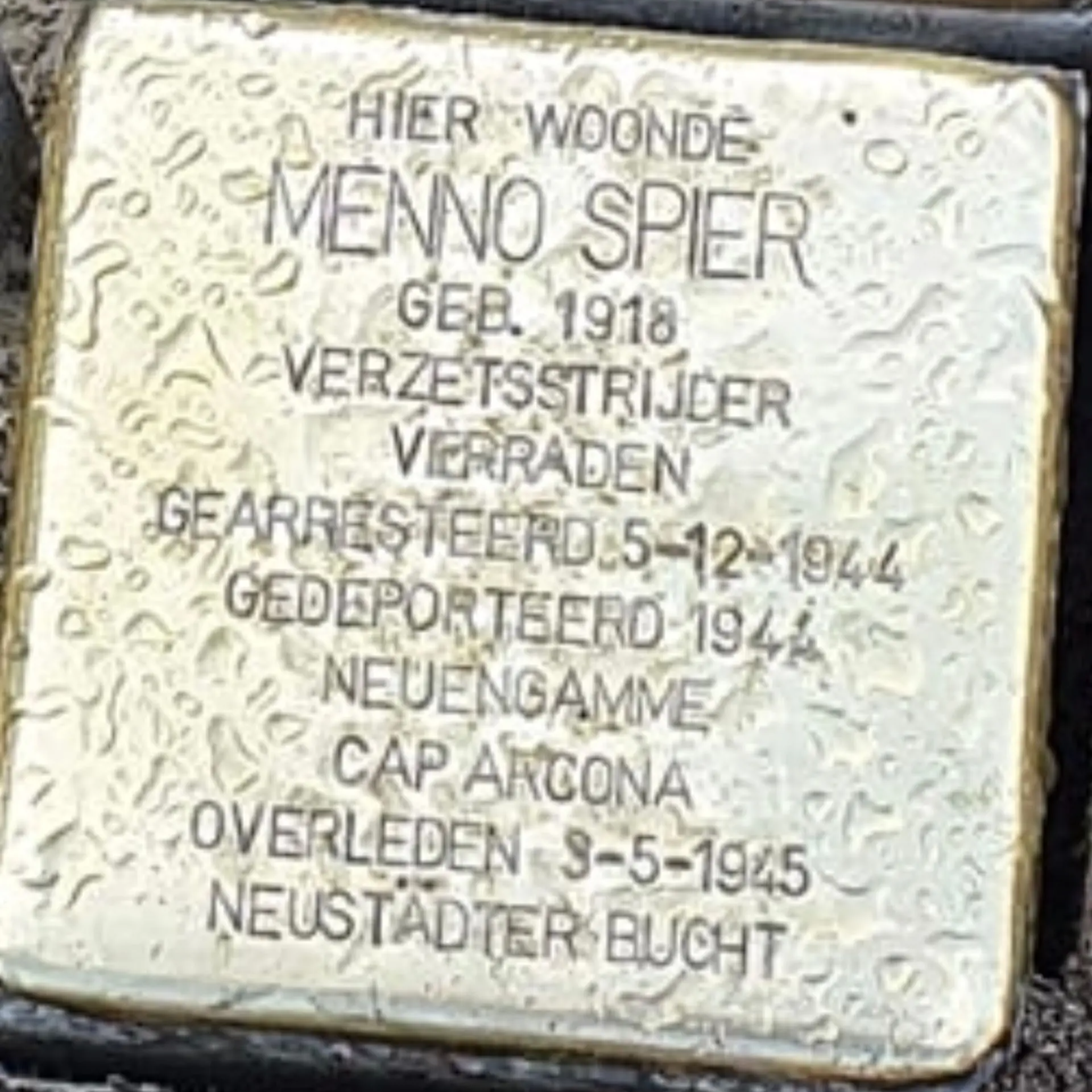 Struikelsteen voor Menno Spier