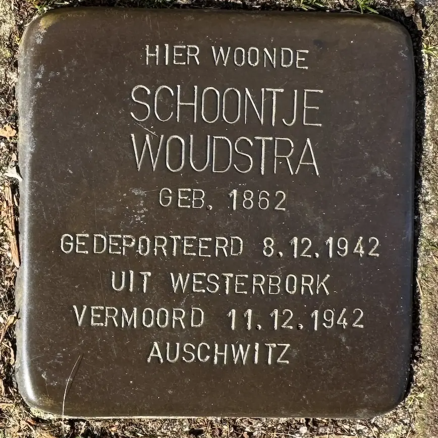 Struikelsteen voor Schoontje van Hasselt-Woudstra
