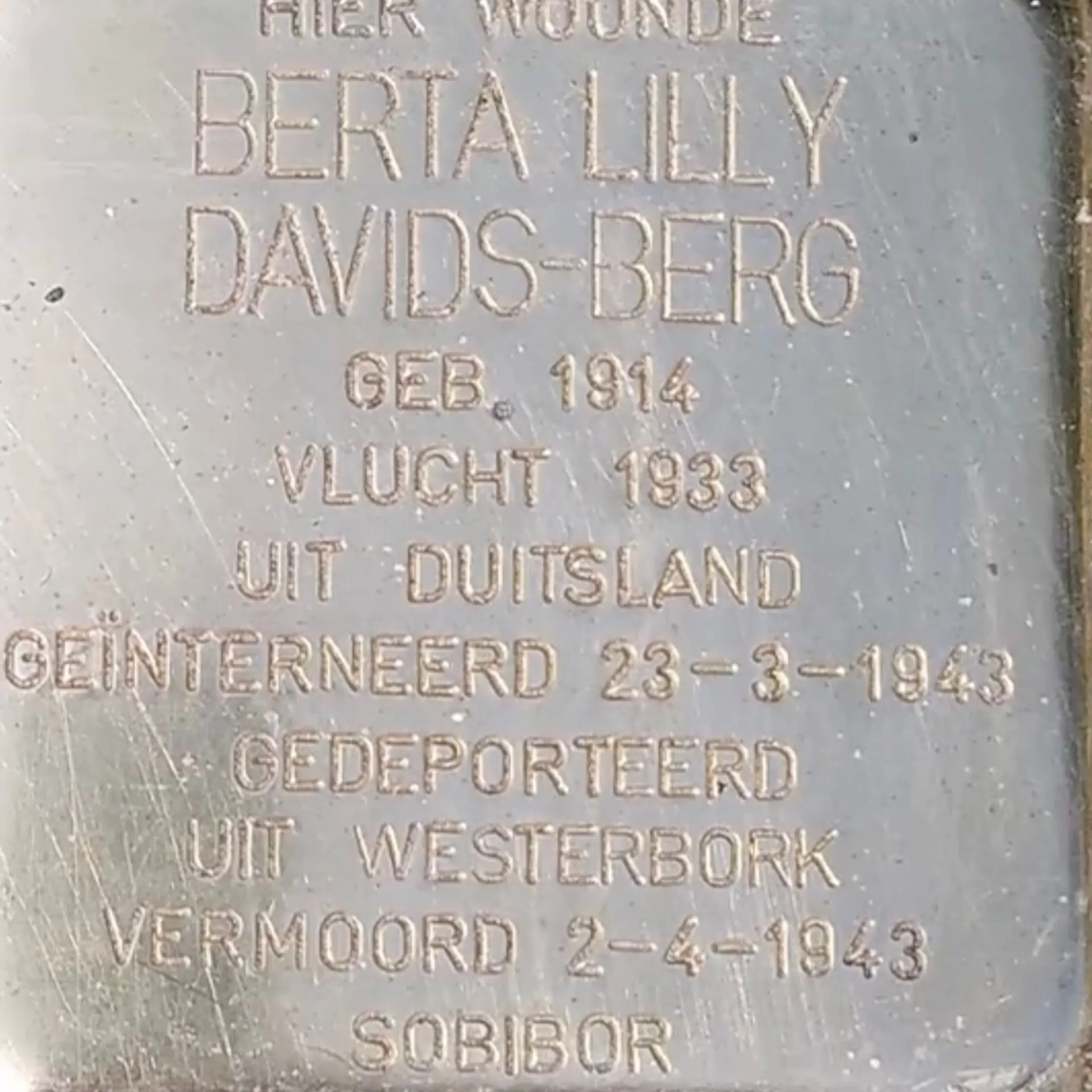 Struikelsteen voor Berta Lilly Davids-Berg
