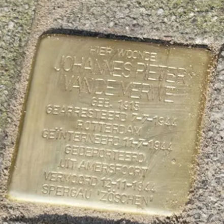 Struikelsteen voor Johannes Pieter van de Merwe