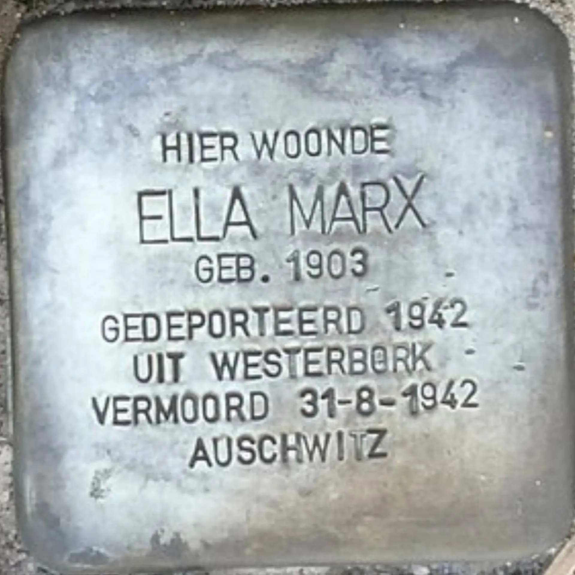 Struikelsteen voor Ella Marx