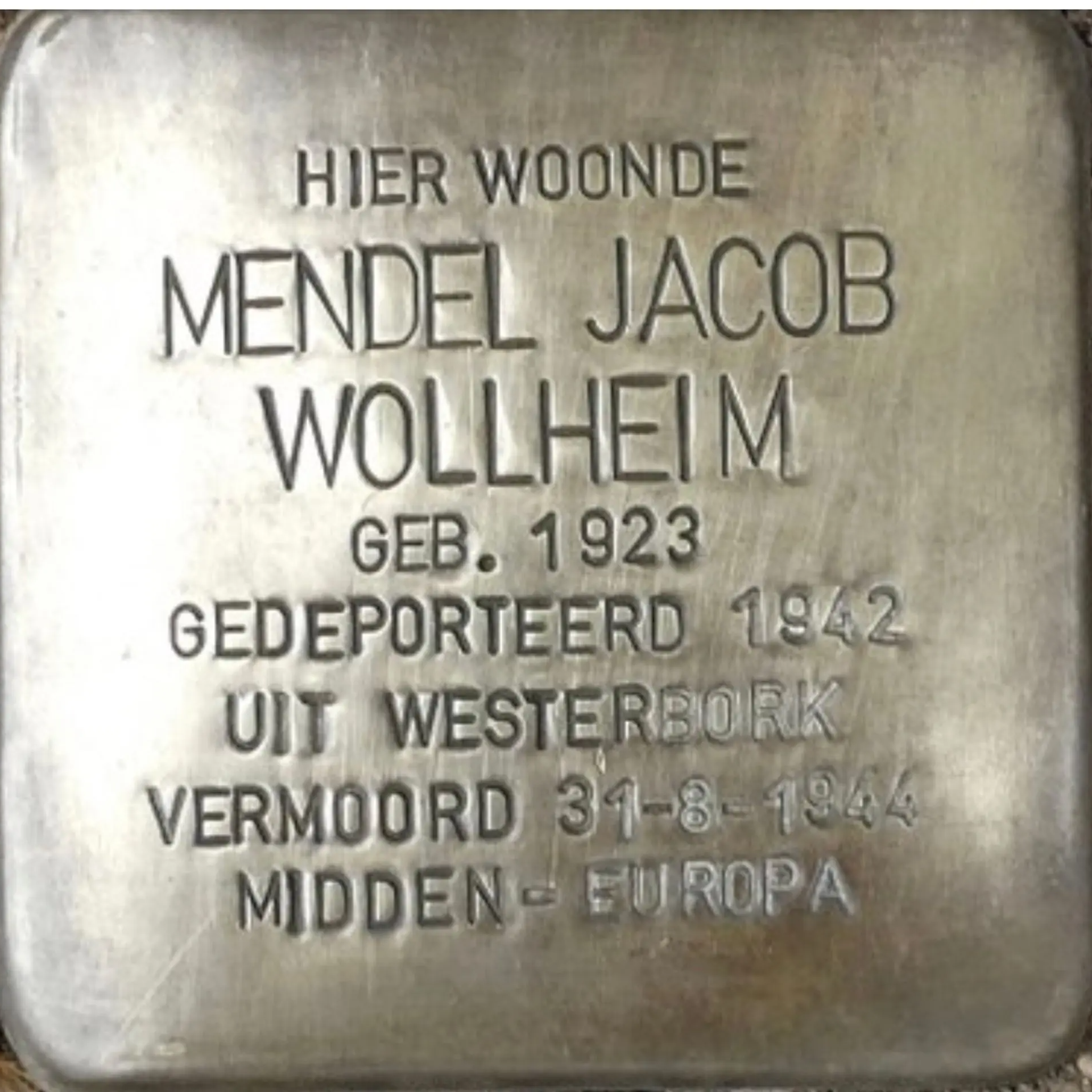 Struikelsteen voor Mendel Jakob Wollheim