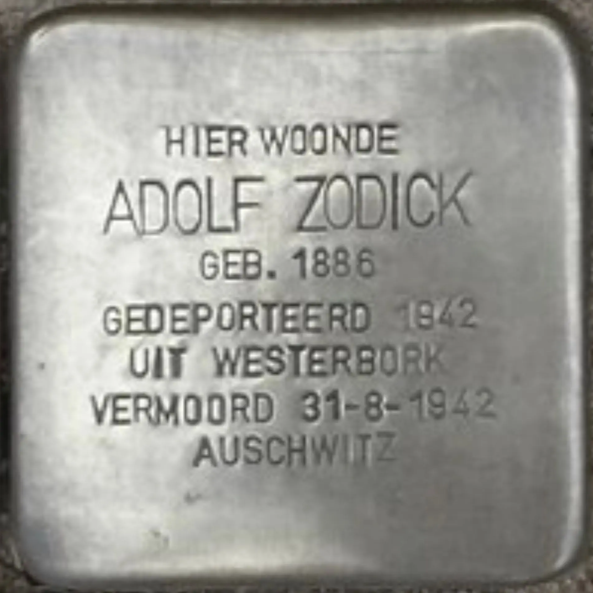Struikelsteen voor Adolf Zodick
