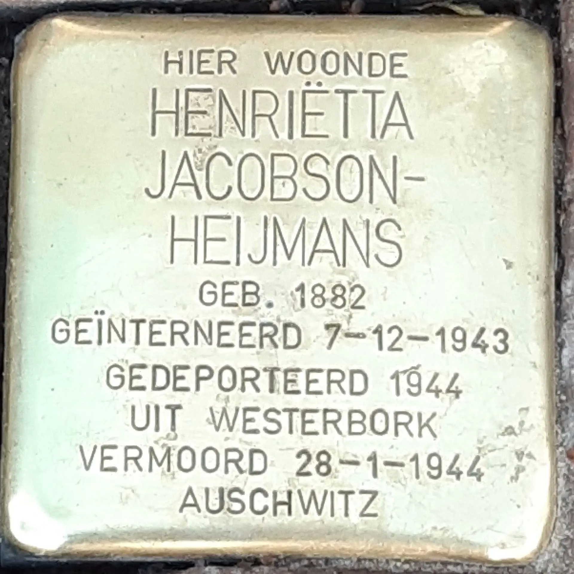 Struikelsteen voor Henriëtta Jacobson-Heijmans