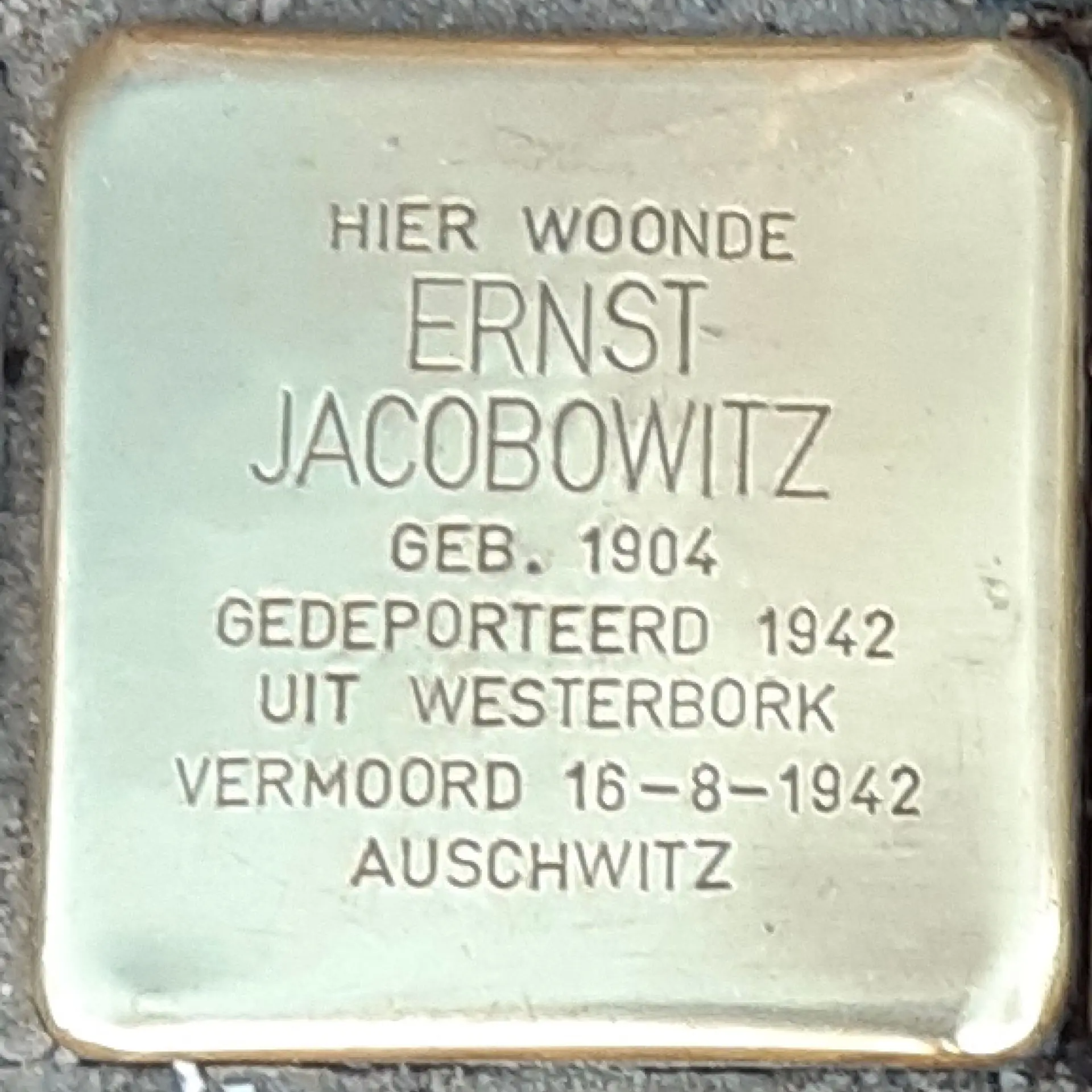 Struikelsteen voor Ernst Joseph Jacobowitz