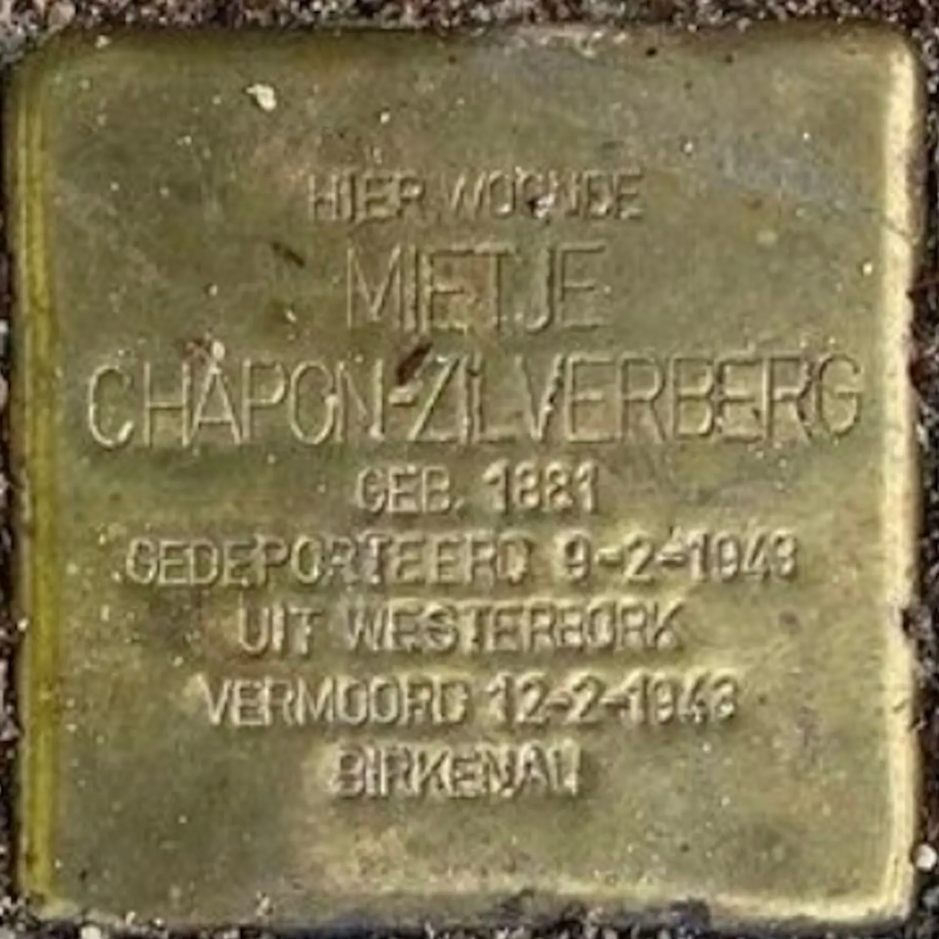 Struikelsteen voor Mietje Chapon-Zilverberg