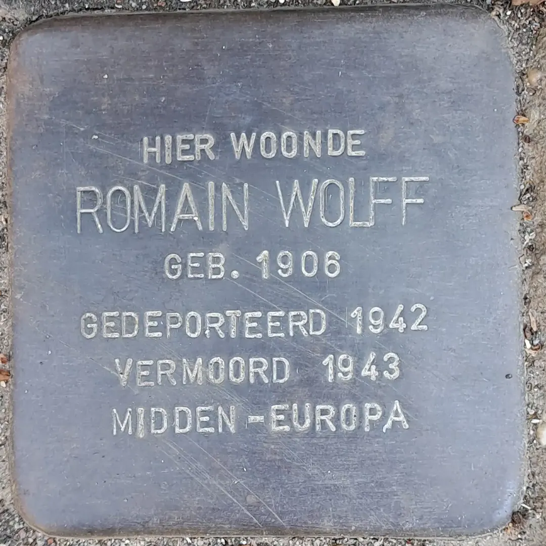 Struikelsteen voor Romain Wolff
