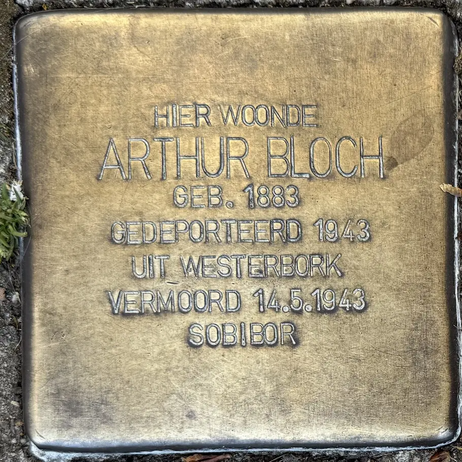 Struikelsteen voor Arthur Bloch