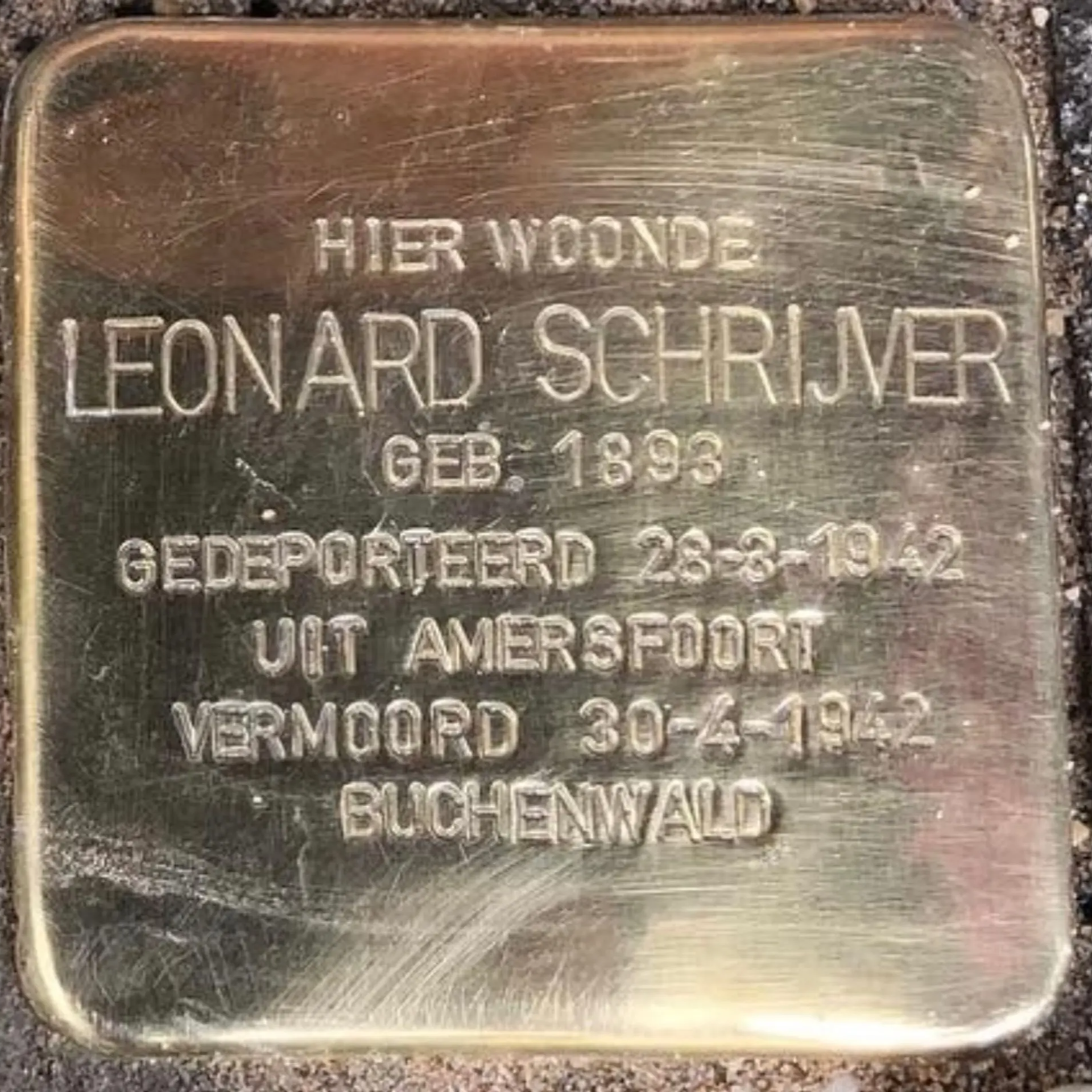 Struikelsteen voor Leonard Schrijver