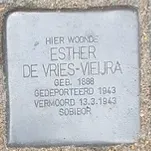 Struikelsteen voor Esther de Vries-Vieijra