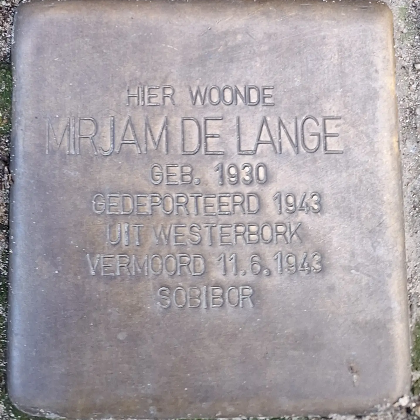 Struikelsteen voor Mirjam de Lange
