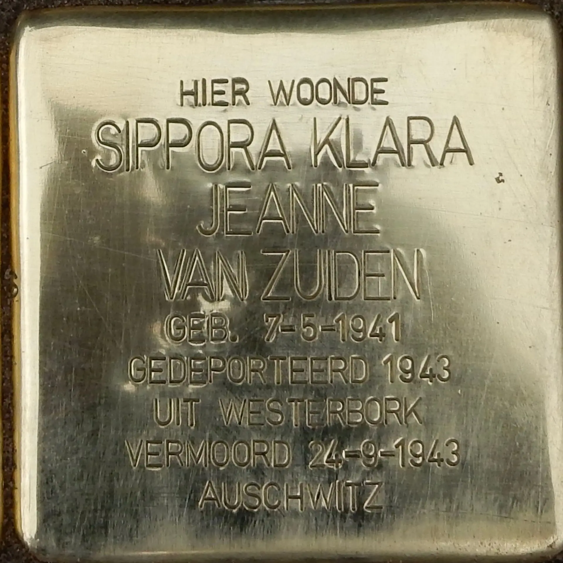 Struikelsteen voor Sipora Klara Jeanne van Zuiden