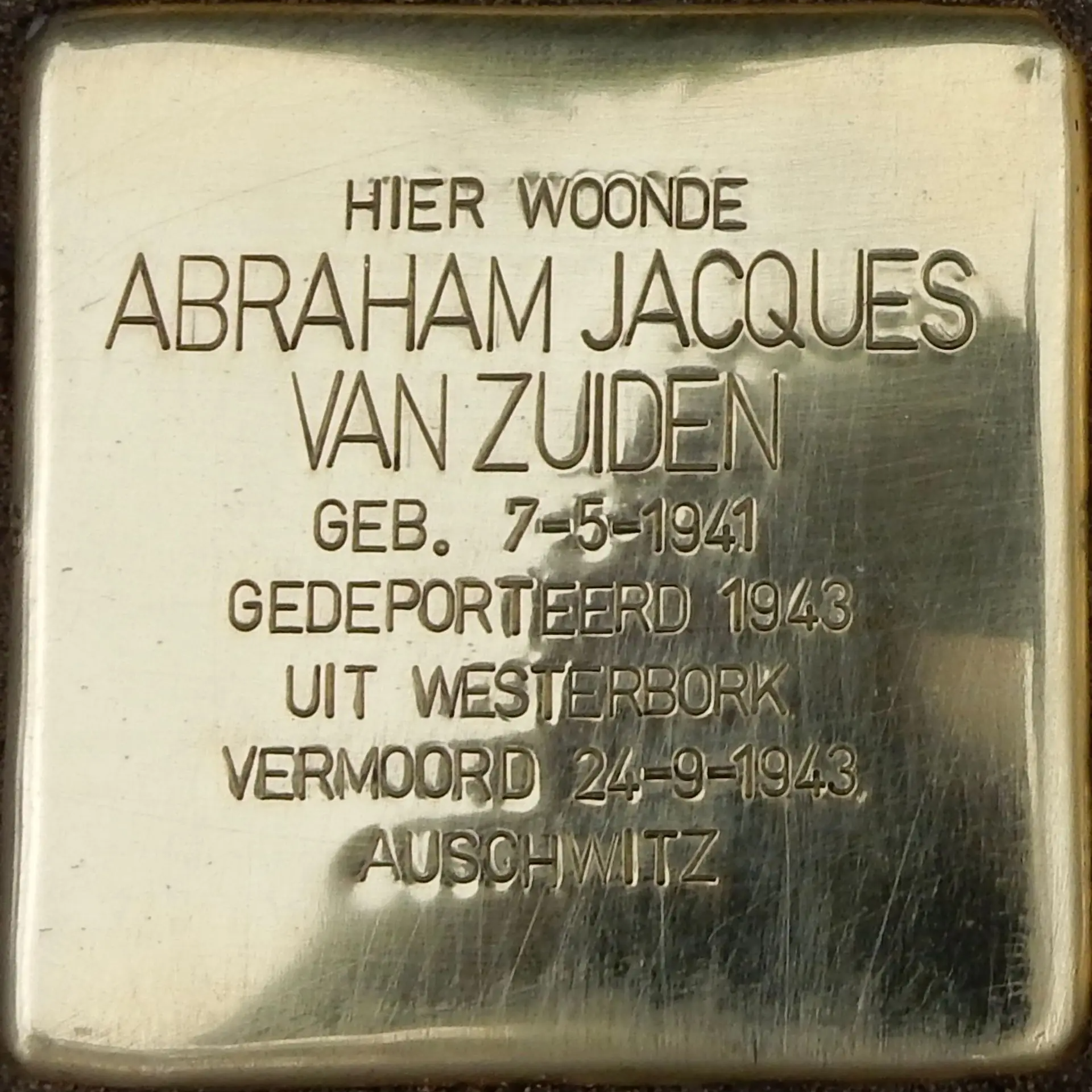 Struikelsteen voor Abraham Jacques van Zuiden