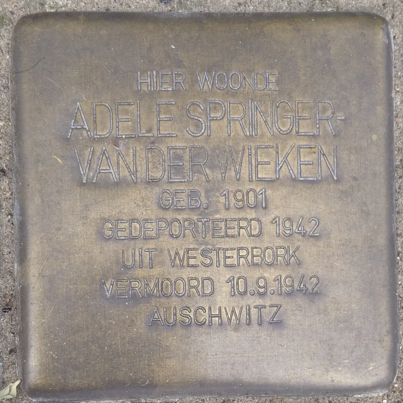 Struikelsteen voor Adèle Springer-van der Wieken