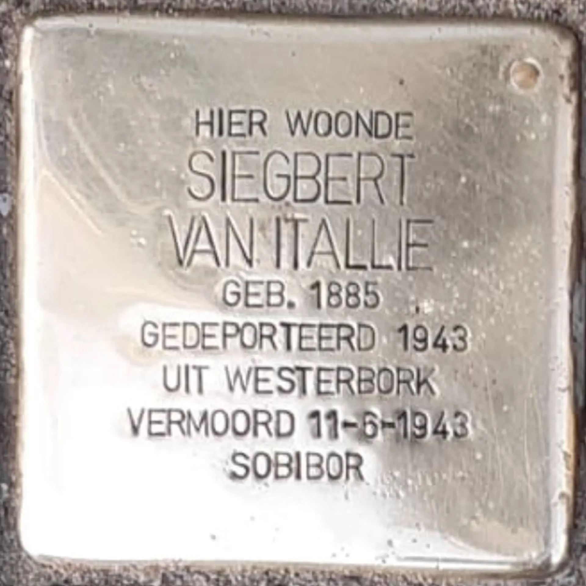 Struikelsteen voor Siegbert van Itallie
