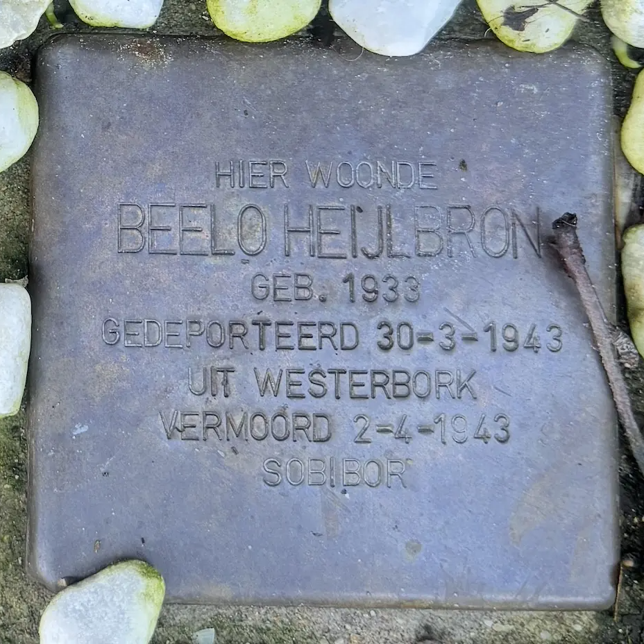 Struikelsteen voor Beelo Heijlbron