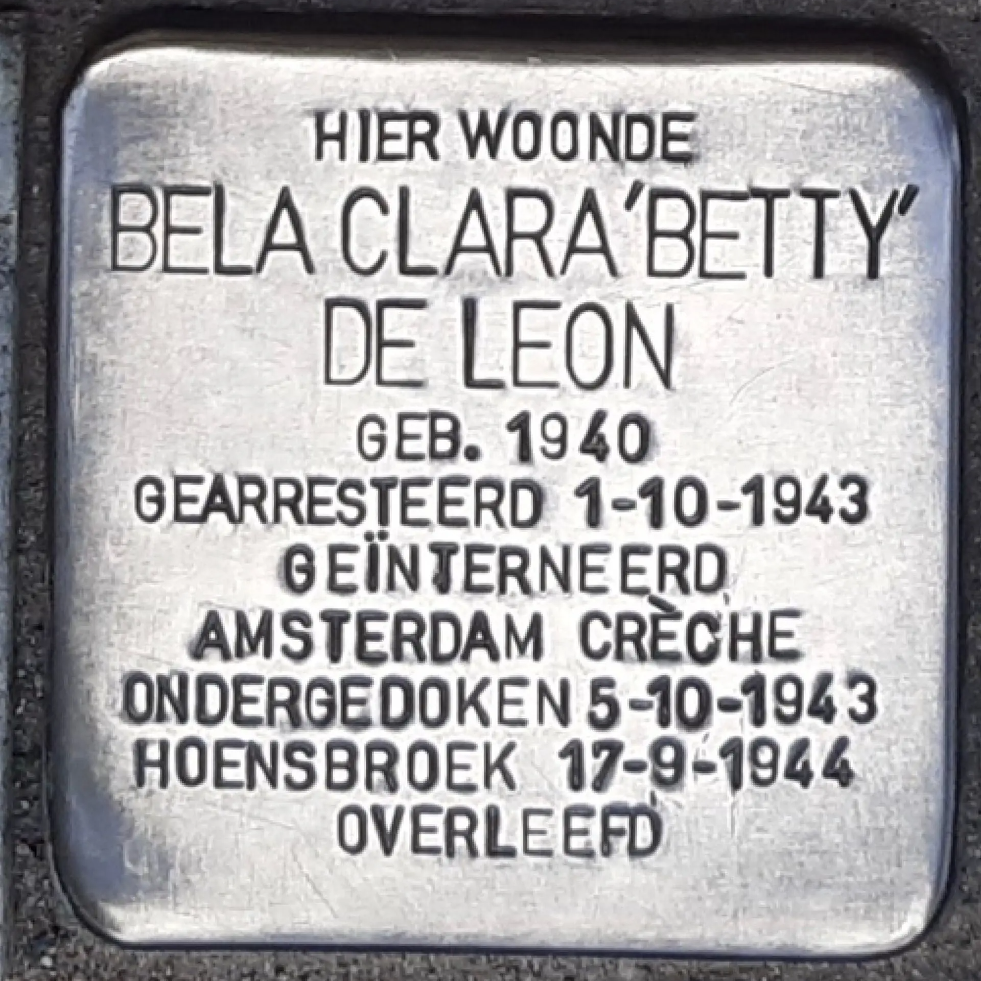 Struikelsteen voor Bela Clara de Leon
