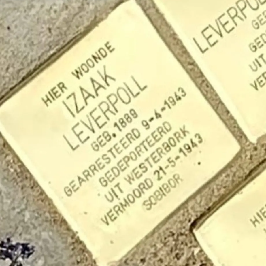 Struikelsteen voor Izaäk Leverpoll