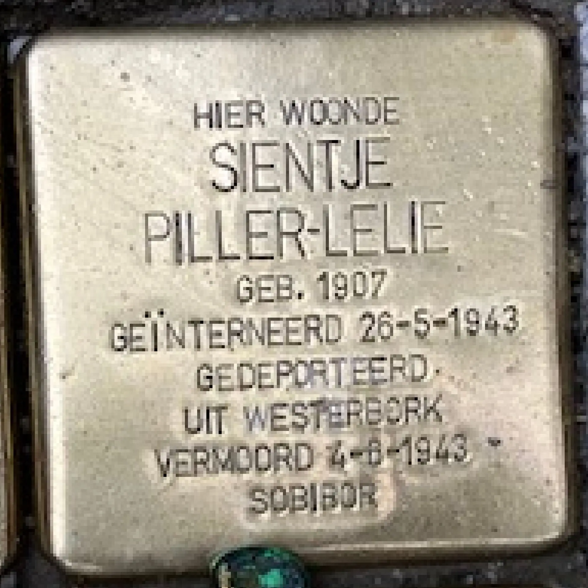 Struikelsteen voor Sientje Piller-Lelie