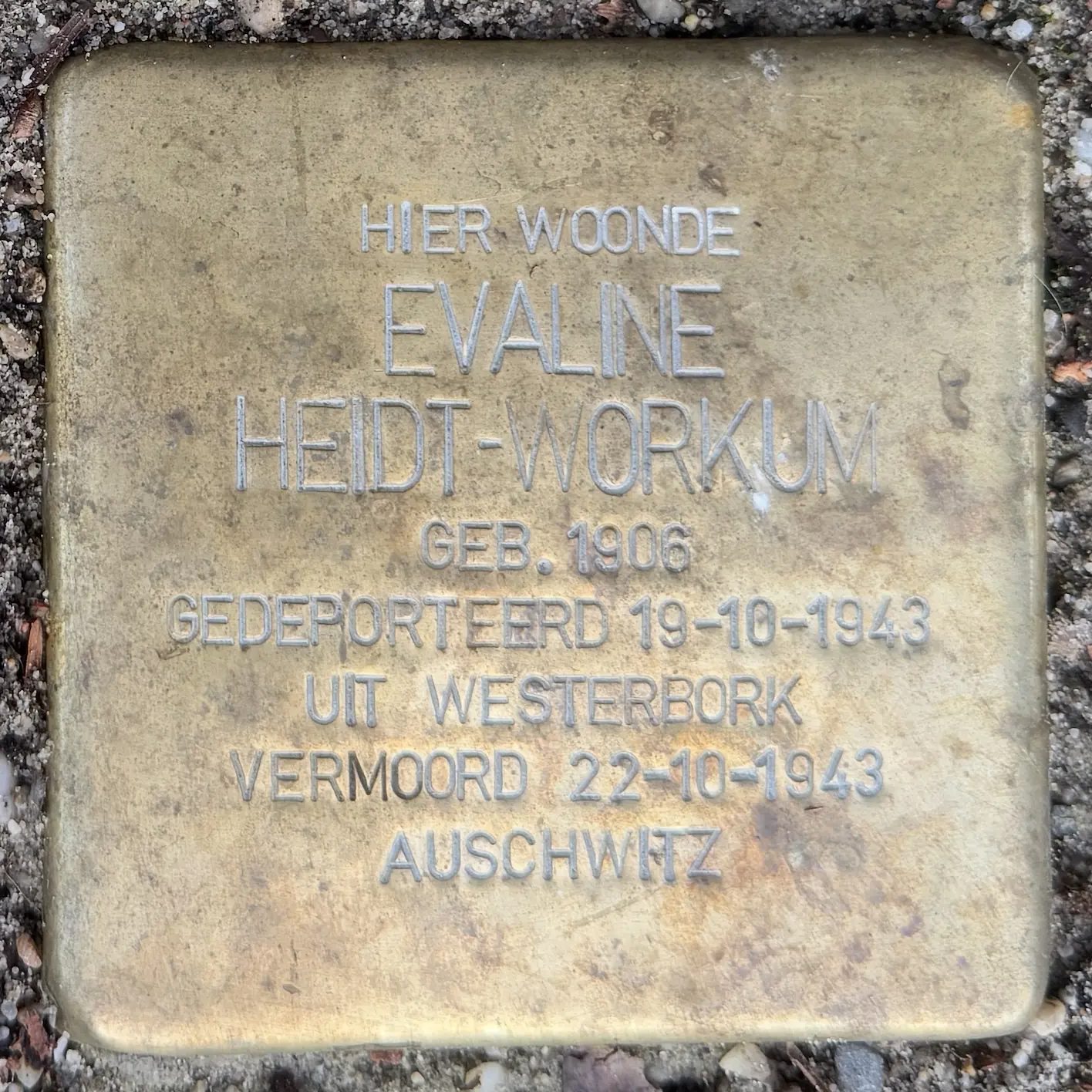 Struikelsteen voor Evaline Heidt-Workum