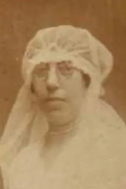 Portret van Mietje Creveld-Levie