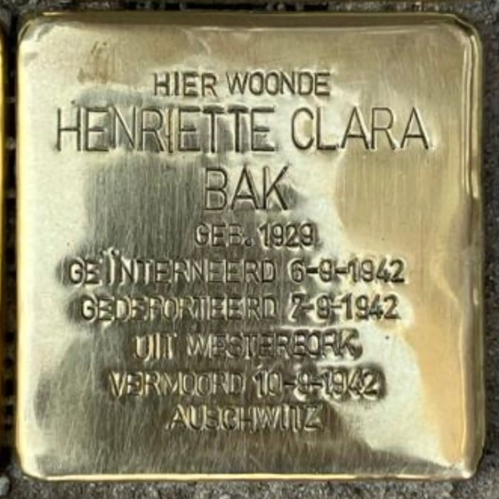 Struikelsteen voor Henrietta Clara Bak