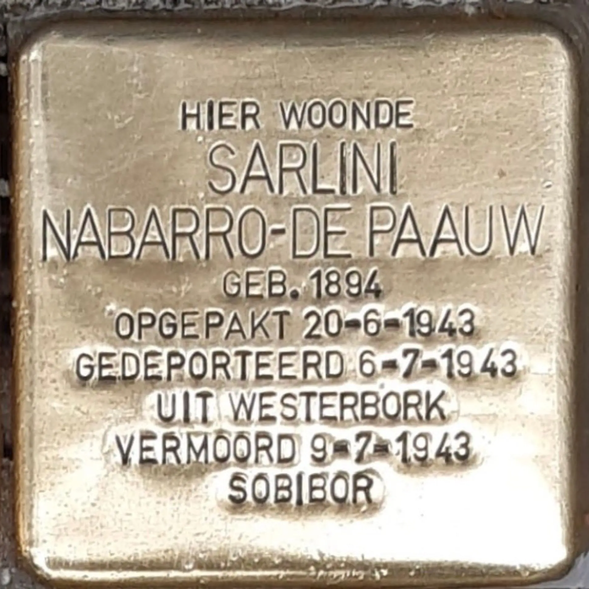 Struikelsteen voor Sarlini Nabarro-de Paauw