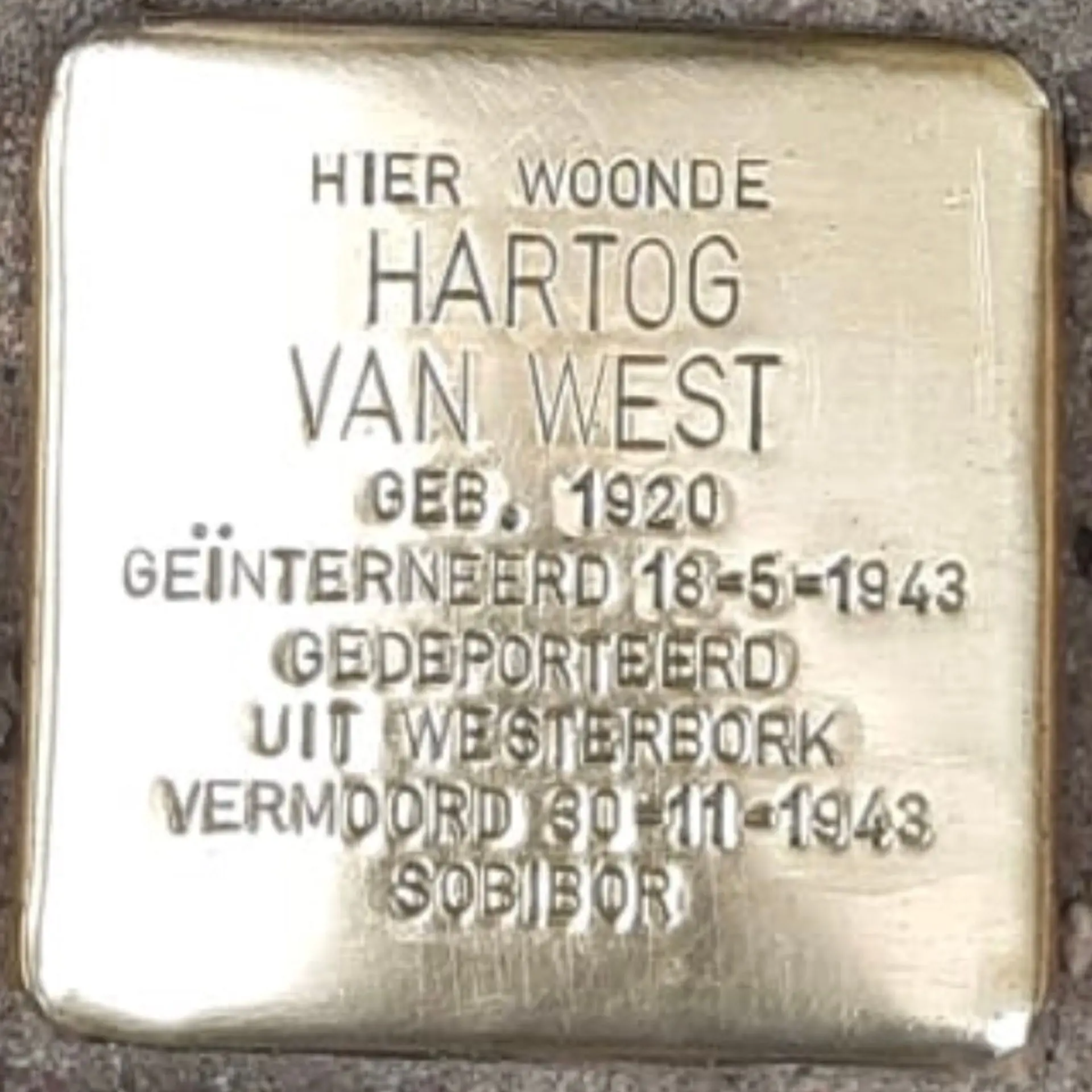Struikelsteen voor Hartog van West