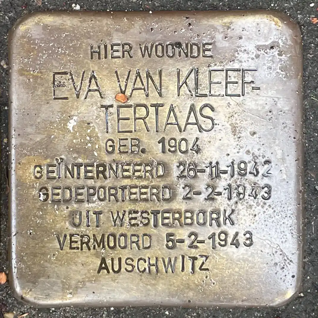 Struikelsteen voor Eva van Kleef-Tertaas