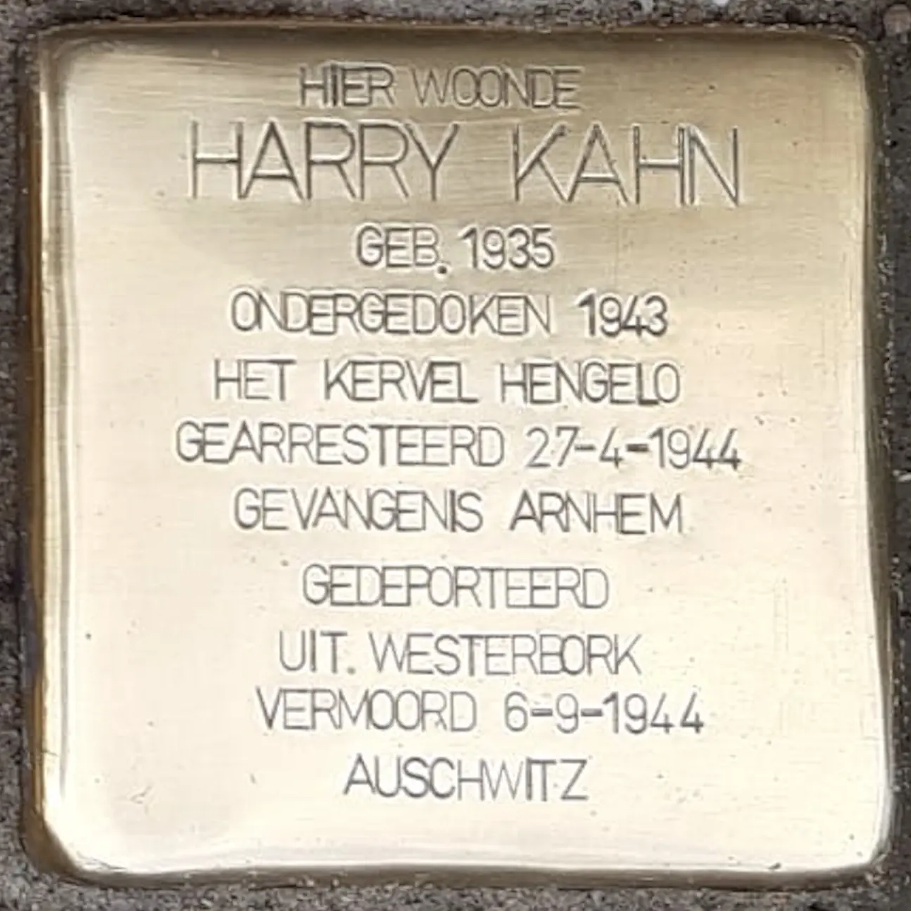 Struikelsteen voor Harry Kahn