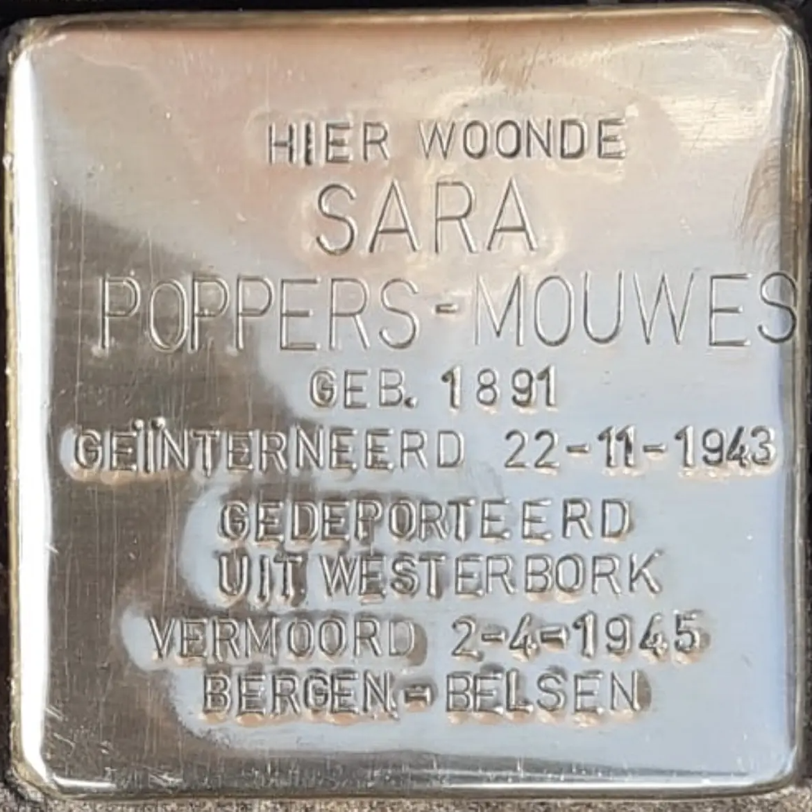 Struikelsteen voor Sara Poppers-Mouwes