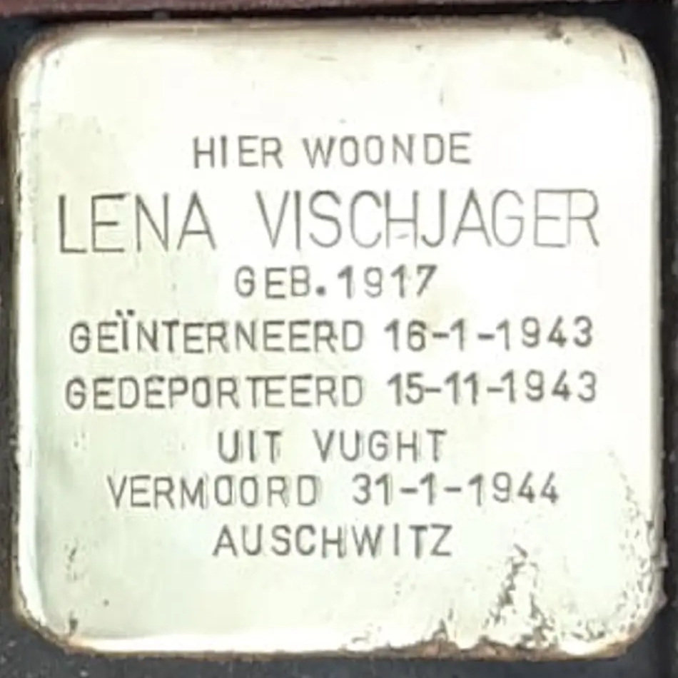 Struikelsteen voor Lena Vischjager