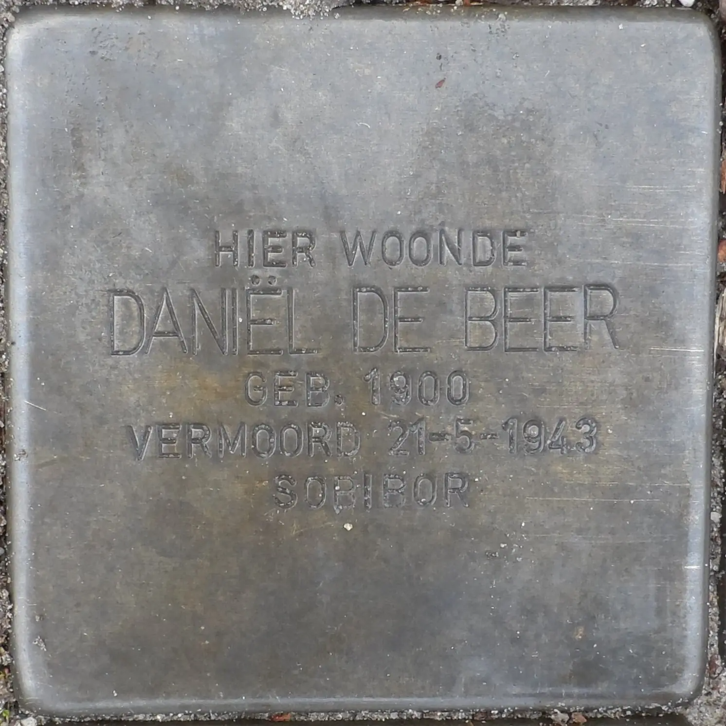Struikelsteen voor Daniël de Beer