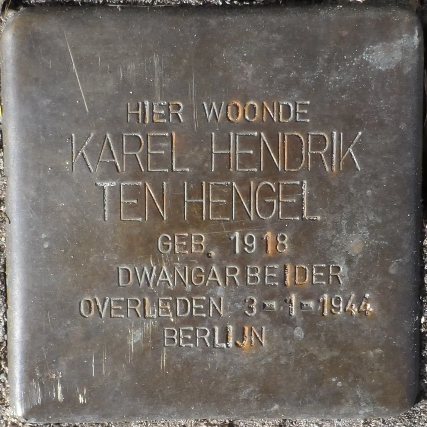 Struikelsteen voor Karel Hendrik ten Hengel