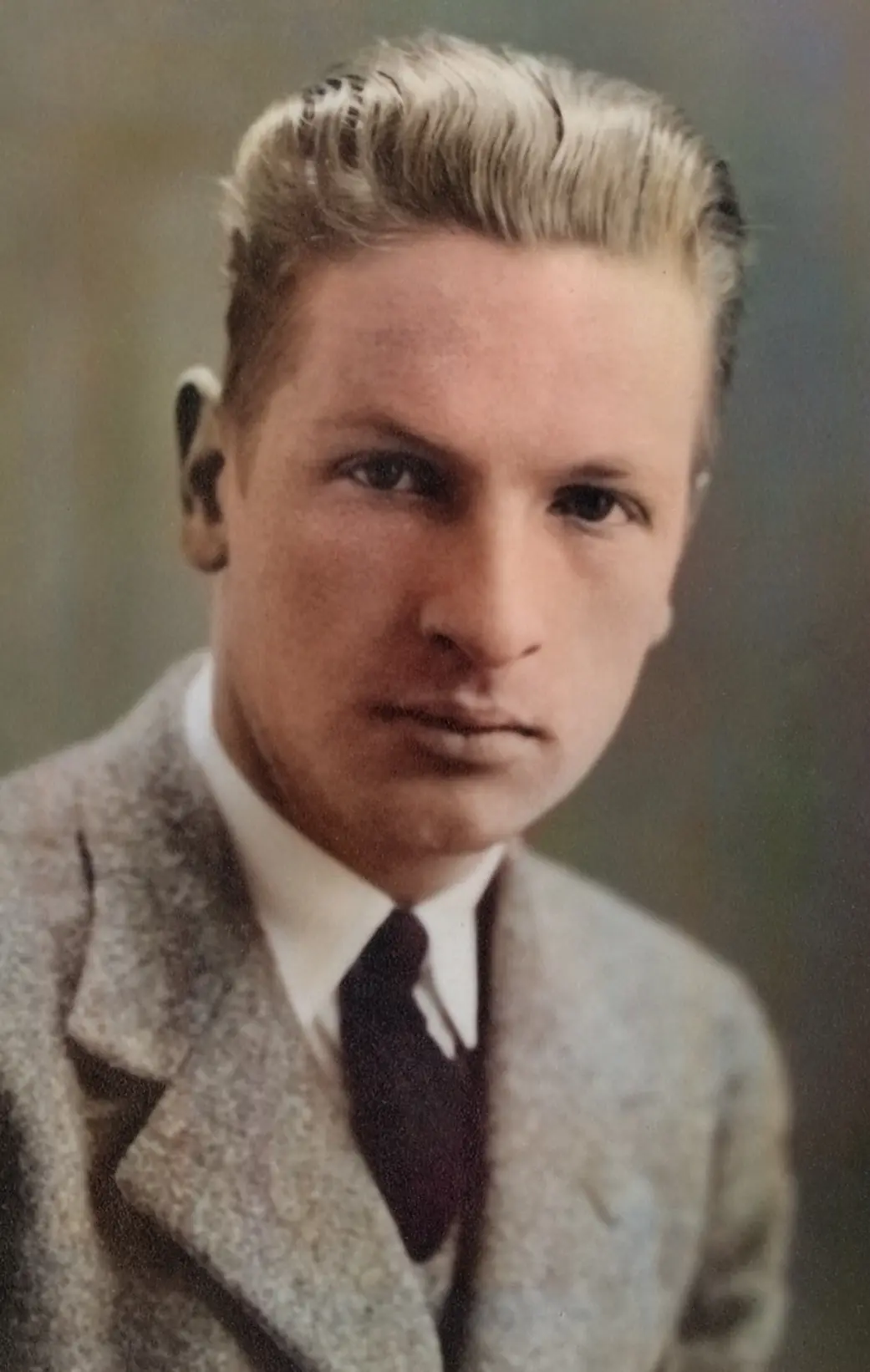 Portret van Eduard Carel Frederik Hellendoorn