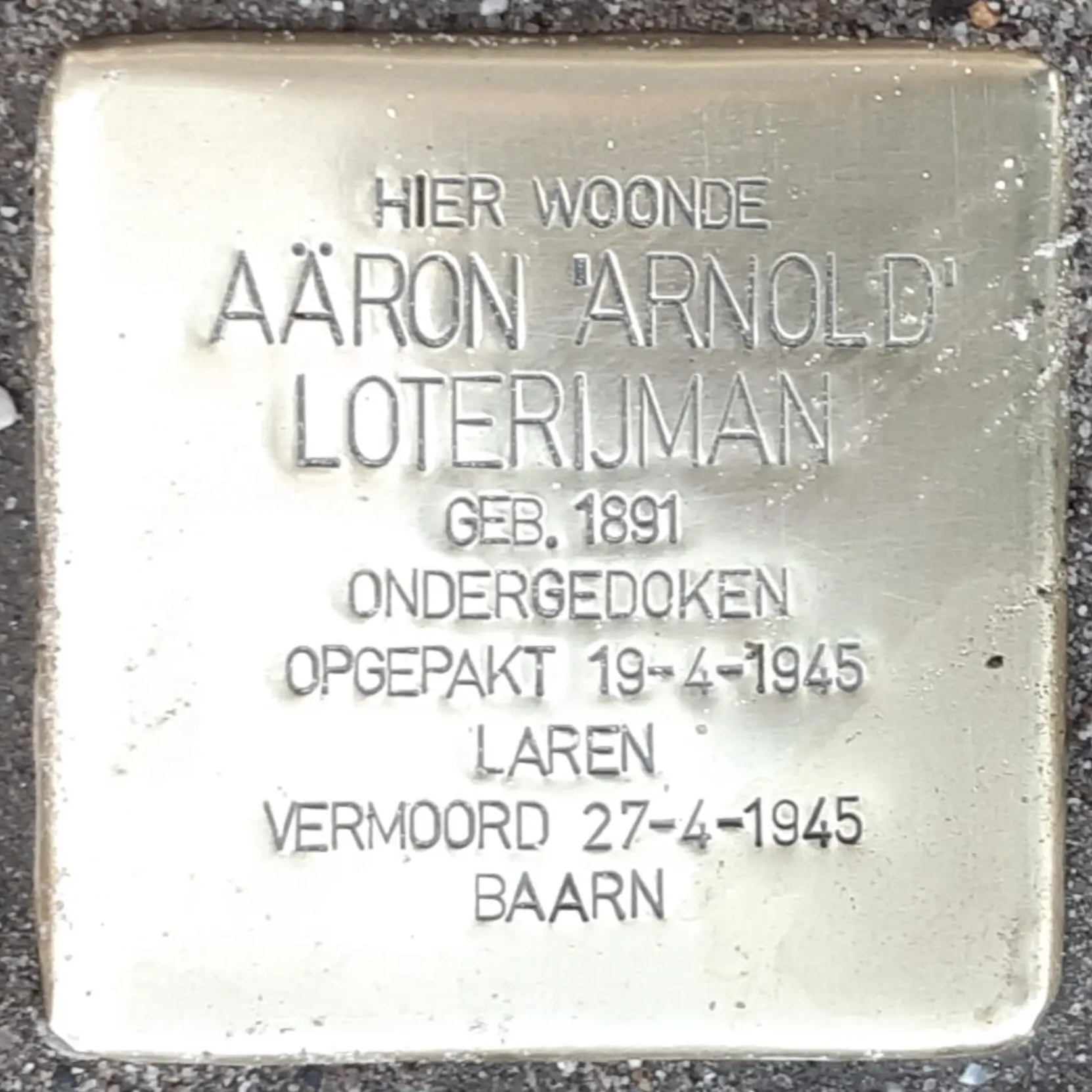 Struikelsteen voor Aäron Loterijman